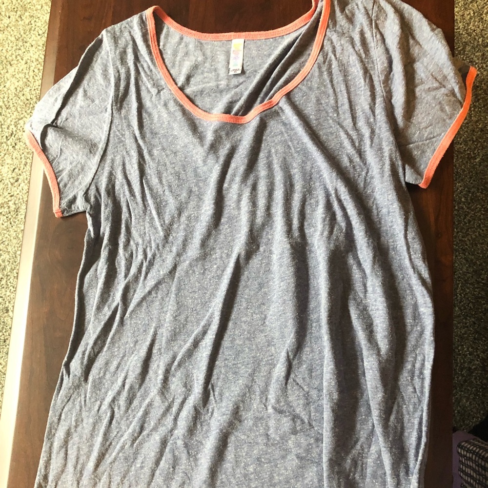 LuLaRoe Classic T